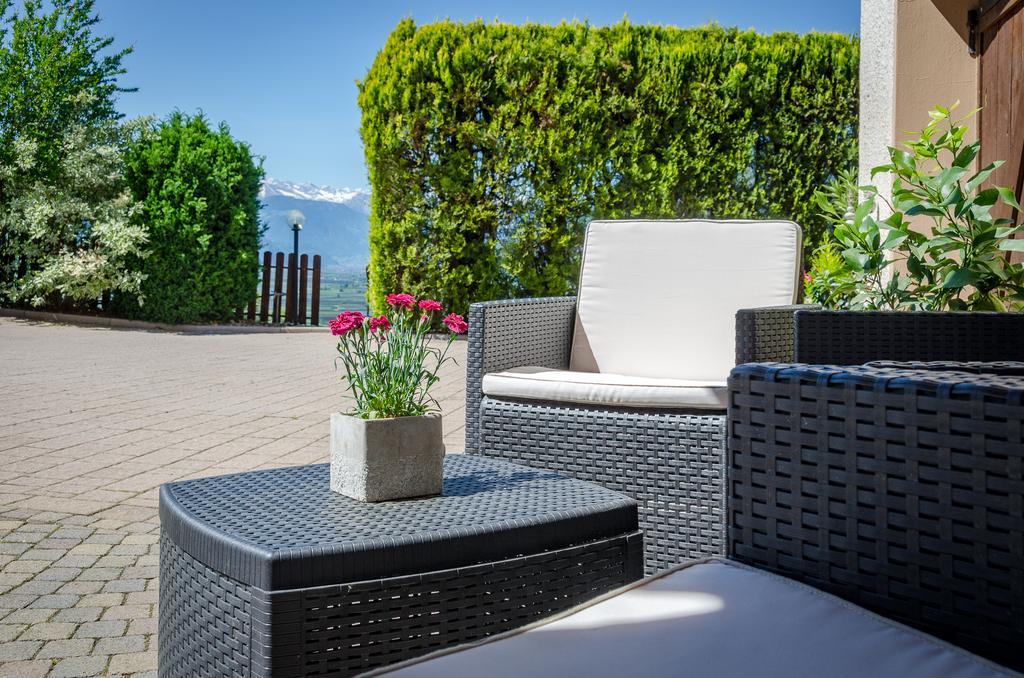 Pension Etschblick B&B Frangarto Exterior photo